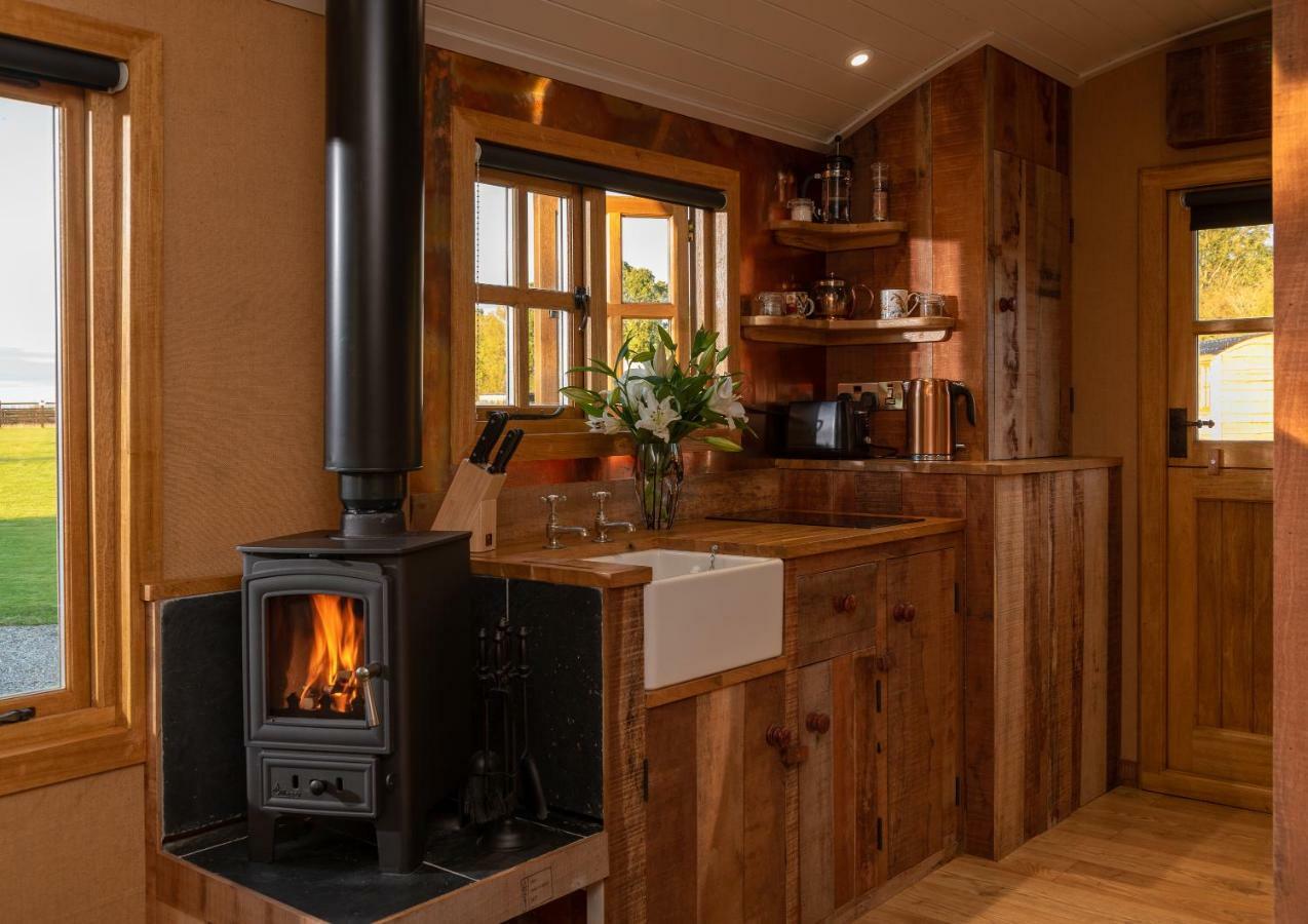 伍斯特Ashwood Shepherd Hut -Ockeridge Rural Retreats公寓 外观 照片